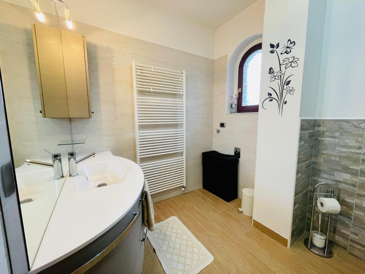 Casa Levante 4 Apartment Cannobio Bagian luar foto
